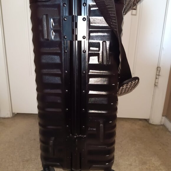 Luggage And Duffle Bag Set - Picture 5 of 10